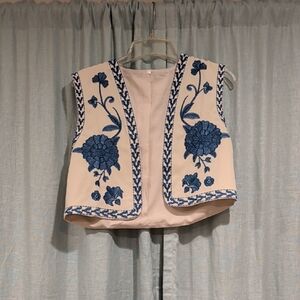 Floral Embroidered Sleeveless Top - Cream and Blue